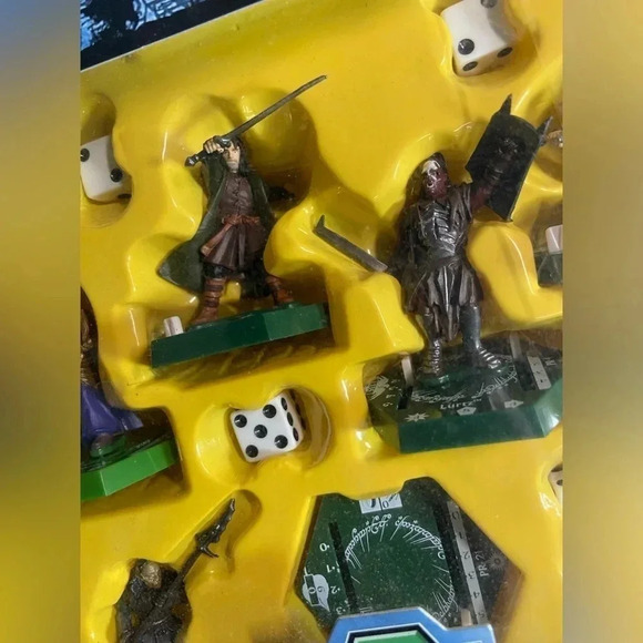 The Lord of the Rings - Tradeable Miniatures Games - Combat Hex - Starter Set - Picture 3 of 15